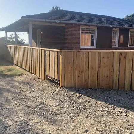 Summer House With Shelter And Water View 別荘 *